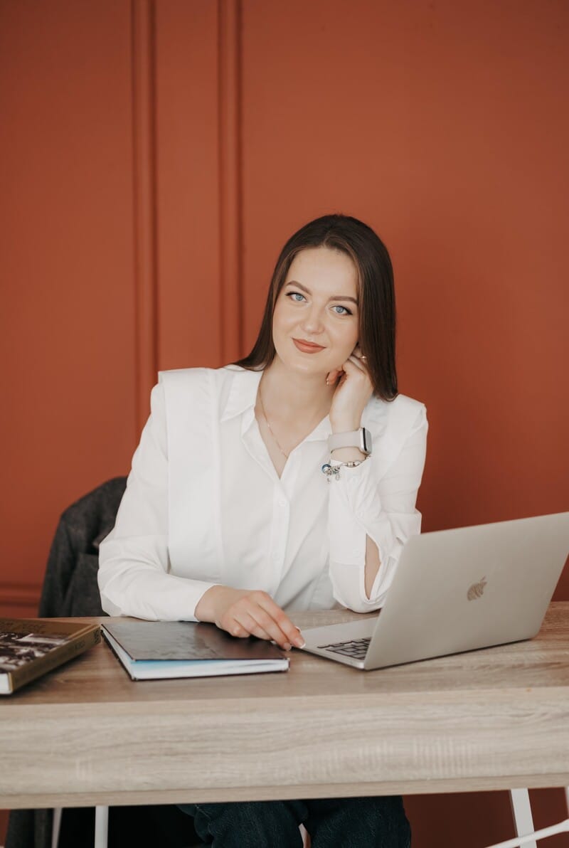 Mariia Shkribliak Paralegal